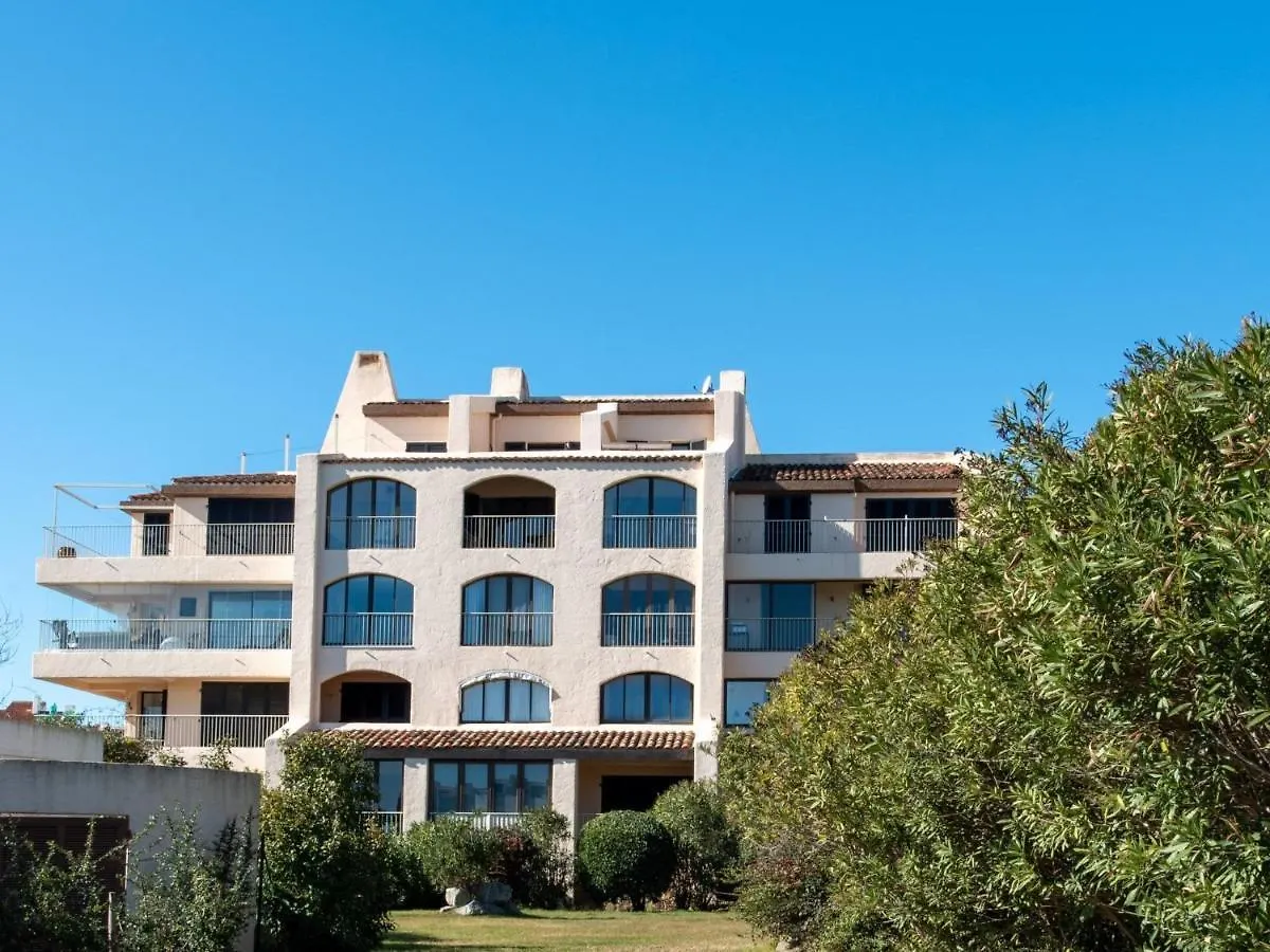 Apartment Les Cascadelles-5 By Interhome La Foux  法国